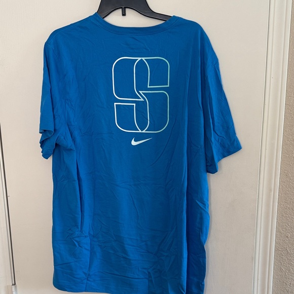 Nike Sabrina Men's Tee in Vibrant Blue - Picture 4 of 4